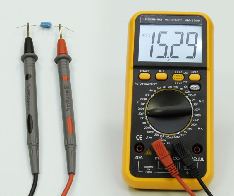 Voltmeter Impact On Measured Circuit