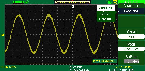 the signal with uncorrelated noise acquired by the oscilloscope in the sampling mode