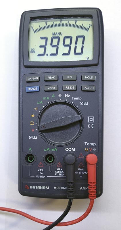 Aktakom AM-1060 digital multimeter