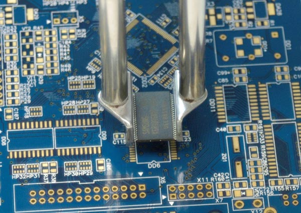 SMD components removal with ASE-1209 Soldering Tweezers