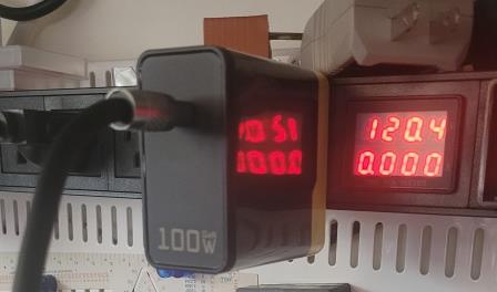 Power supply adaptor