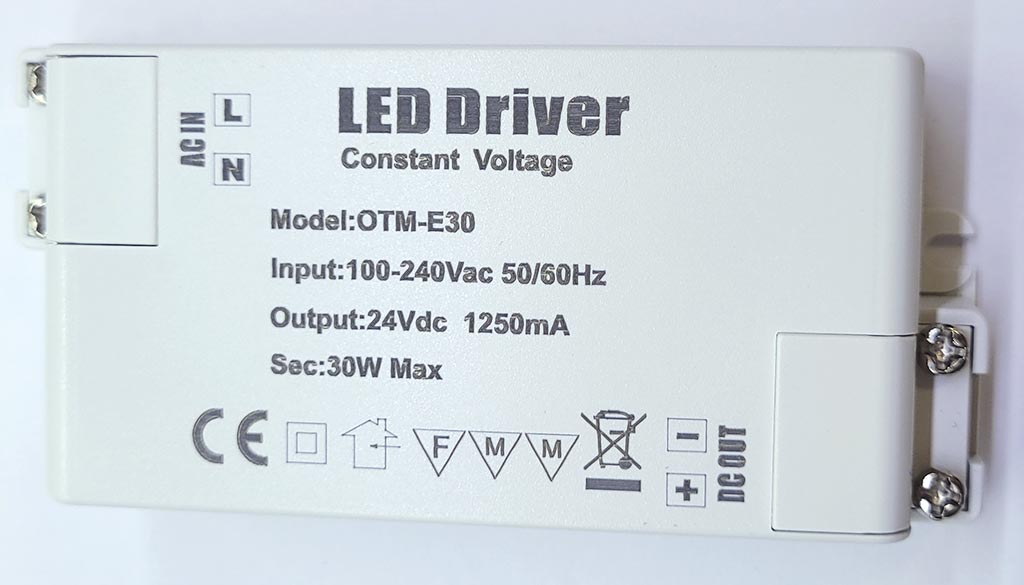 Example of a constant voltage LED Driver